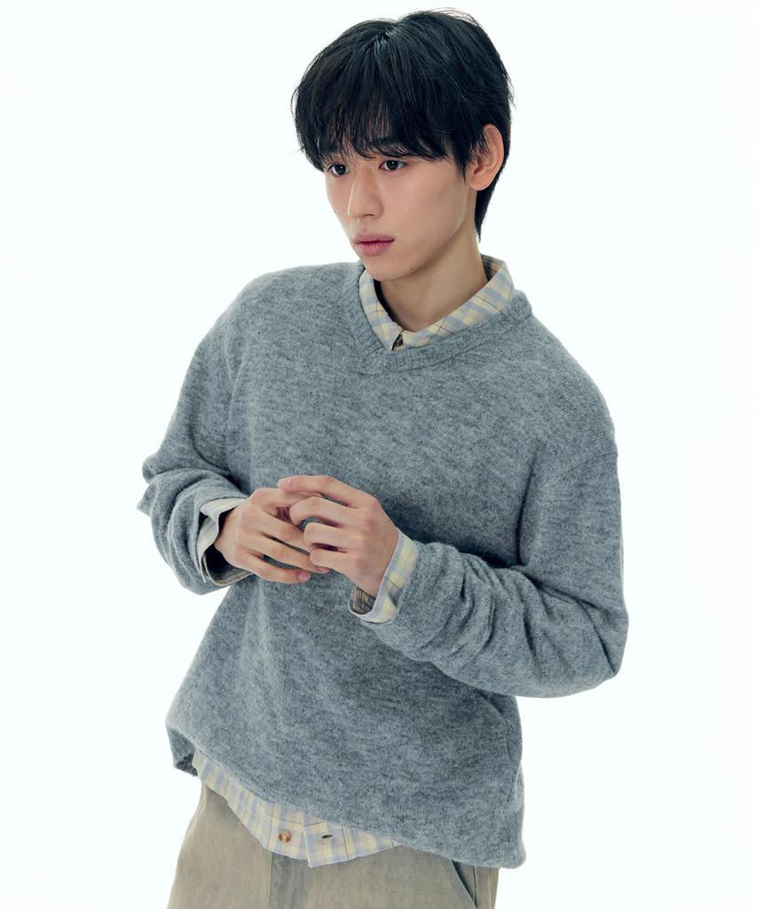 PLAC V-Neck Pullover Knit