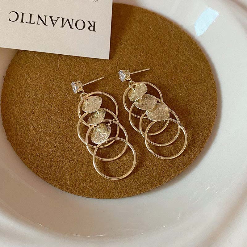 Новые ретро круглые нашивки матовые кисточки геометрические серьги простые длинные преувеличенные серьги дамы подарки на вечеринку