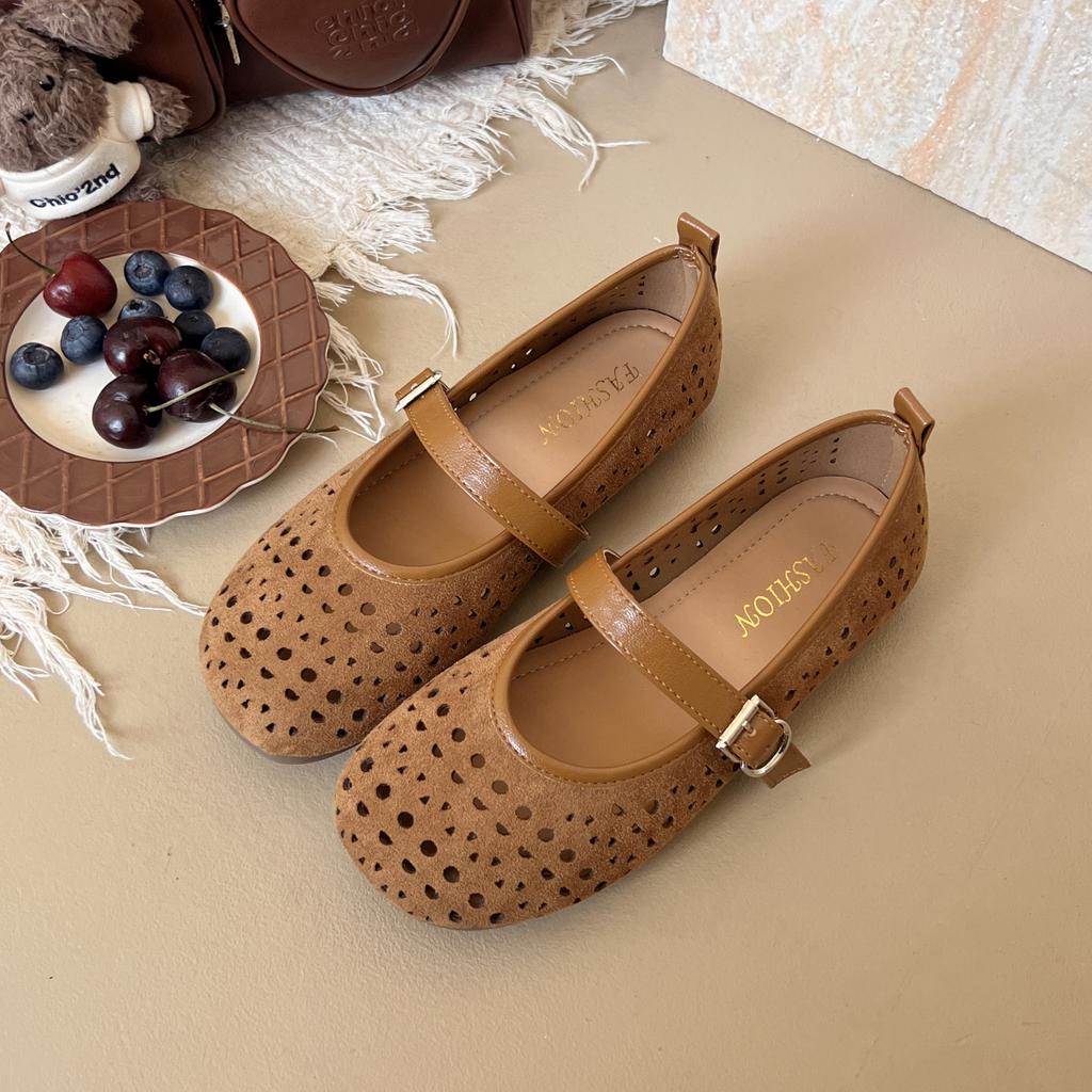 Туфли на плоской подошве, лето 2025, новые женские туфли Мэри Джейн, мягкие полые балетки, сандалии с отверстиями для девочек