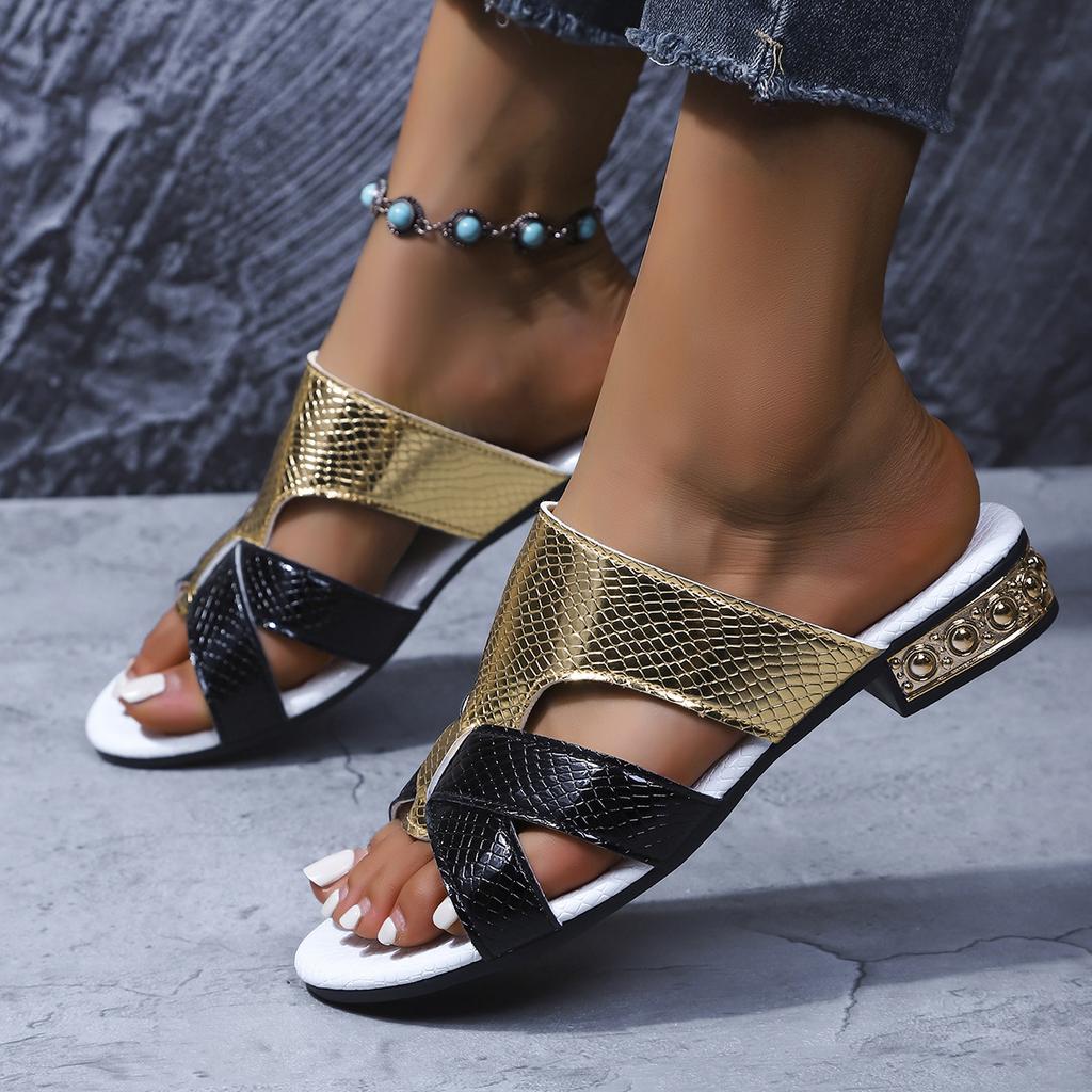 Thick Heel Large Size Slippers Women's 2025 Summer New Fish Mouth Square Fashionable and Comfortable Lazy Foot Thick Heel Beach Sandals