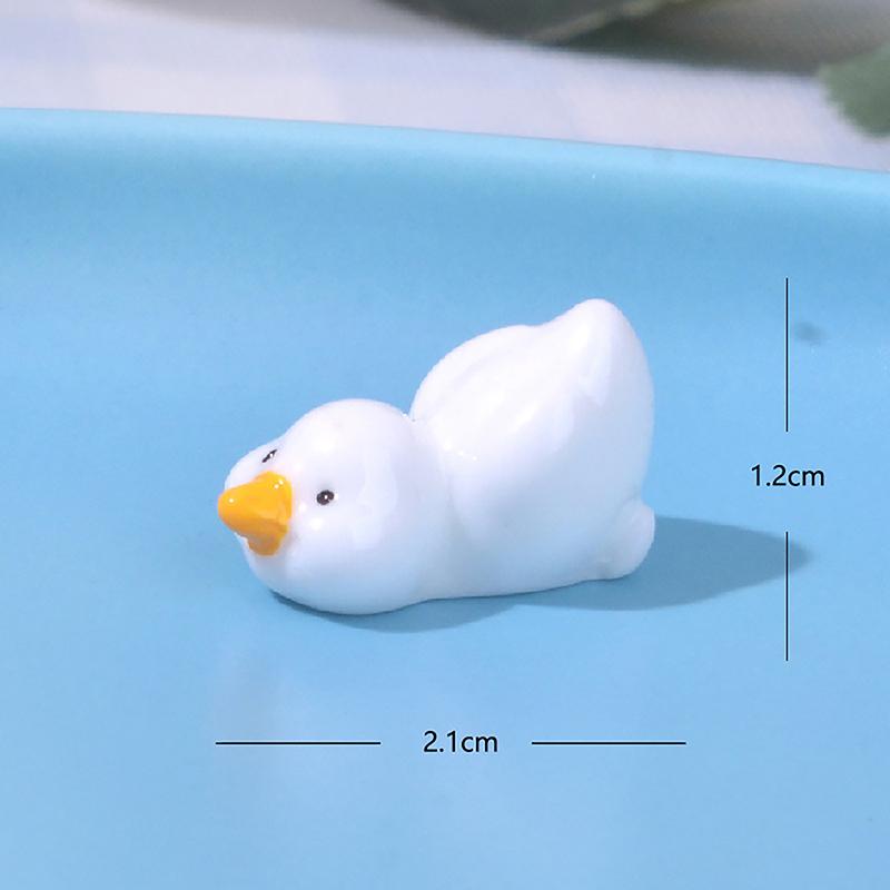 Cute Mini Yellow Ducks Ornament Tiny Duck Resin Handicraft Dollhouse Decorations