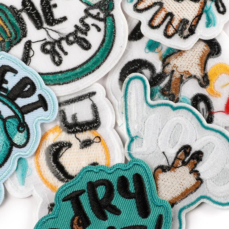 Вышитая этикетка вышитая наклейка мультфильм английский смайлик клейкая нашивка наклейка обувь и шляпа сумка аксессуары наклейка на ткань