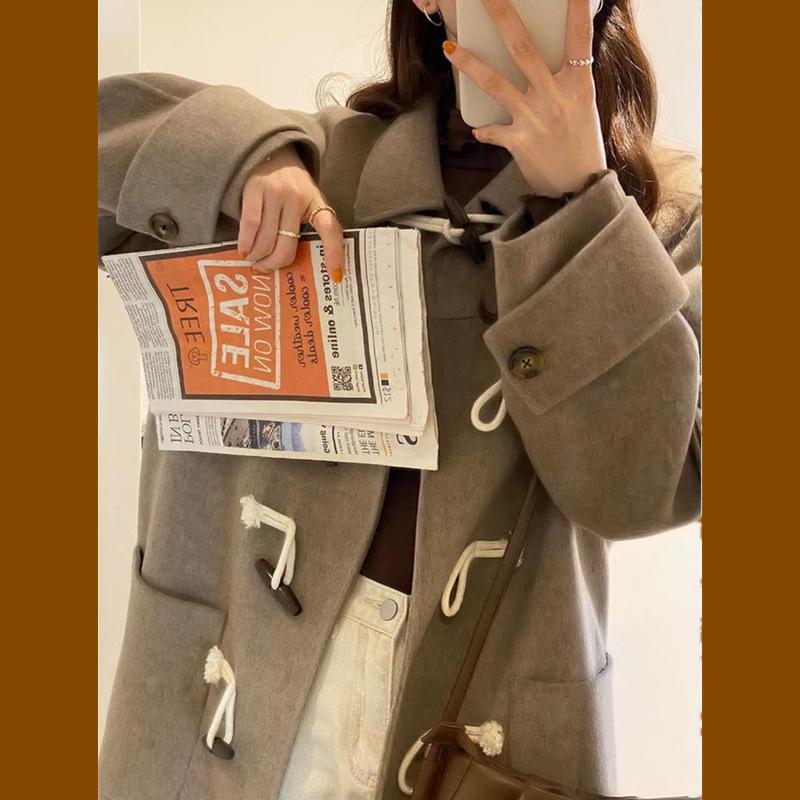 Autumn and Winter Women's Korean Edition Slim Cow Horn Button Coat Student Coat Small Medium Length Coat