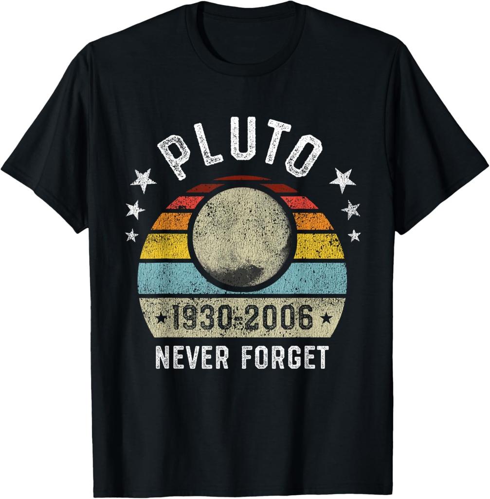 Never Forget Pluto Retro Space Science Graphic Vintage Gift T-Shirt