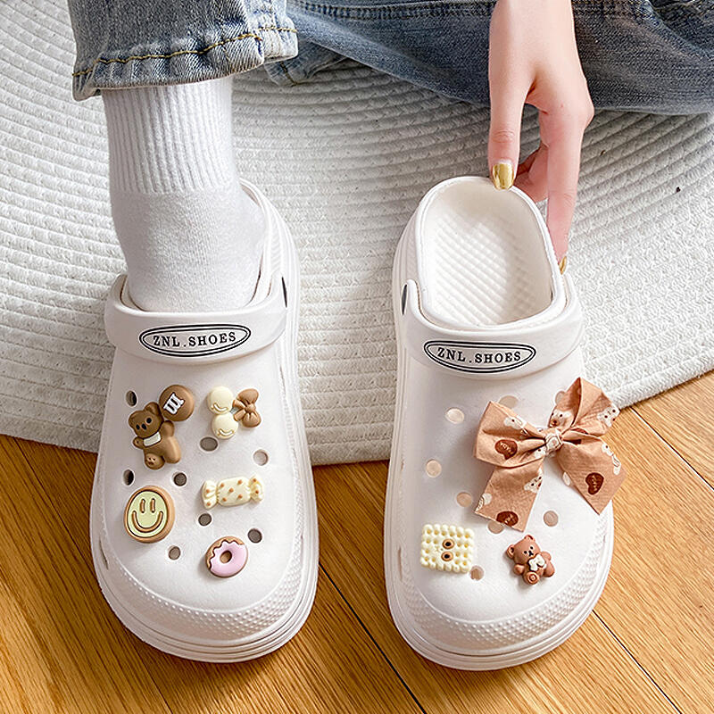 Милые сандалии Crocs для увеличения роста с плюшевым мишкой