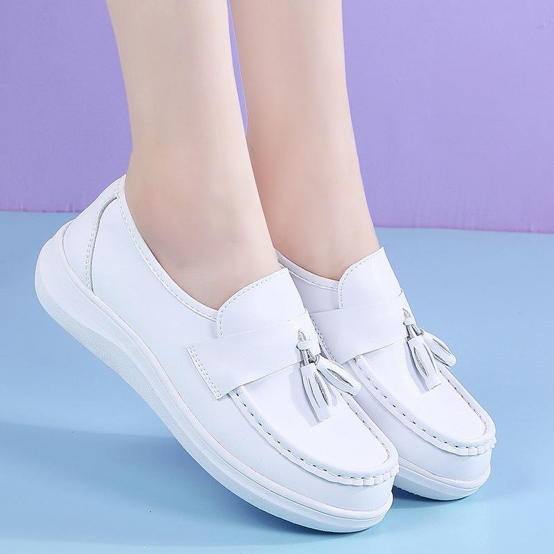 Туфли для медсестер женские весенние мягкие дышащие туфли на плоской подошве белые медицинские туфли универсальные женские туфли маленькие белые туфли