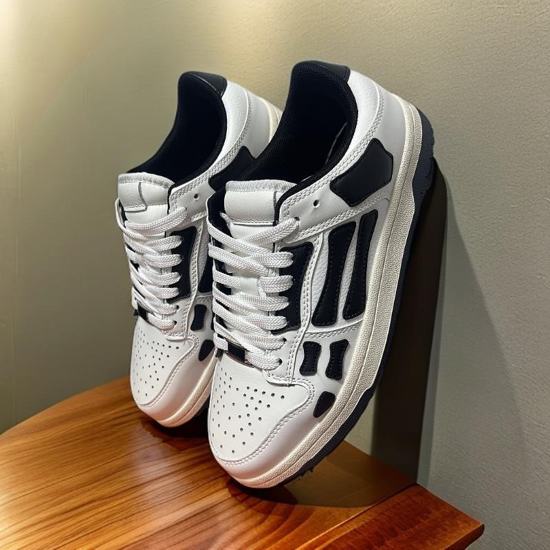Leisure Low Top Couple Shoes 2024 Small Fragrant Sports Shoes Versatile and Fashionable, Wearing Youth and Vitality