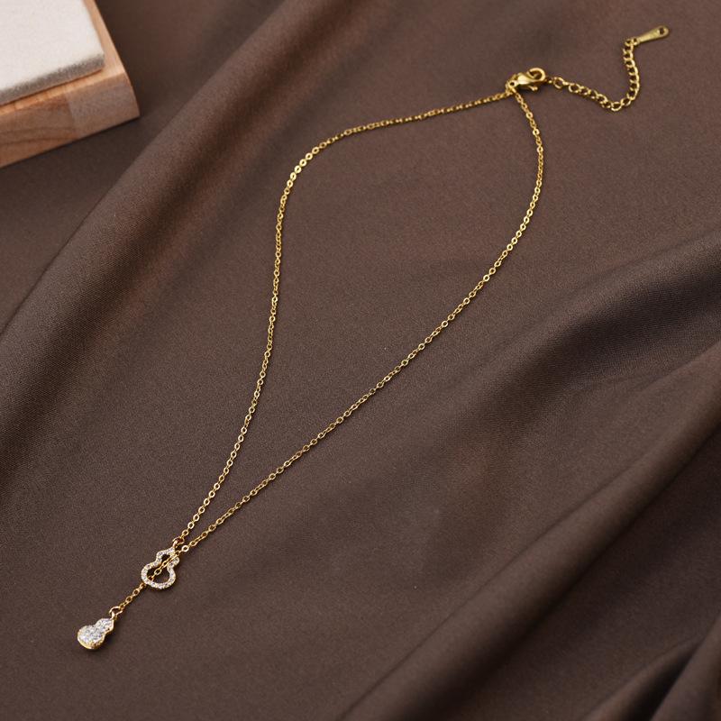 Titanium Steel Double Gourd Necklace Female Ins Happy Lucky Fulu Gourd Versatile Temperament Collarbone Chain Light Luxury Design