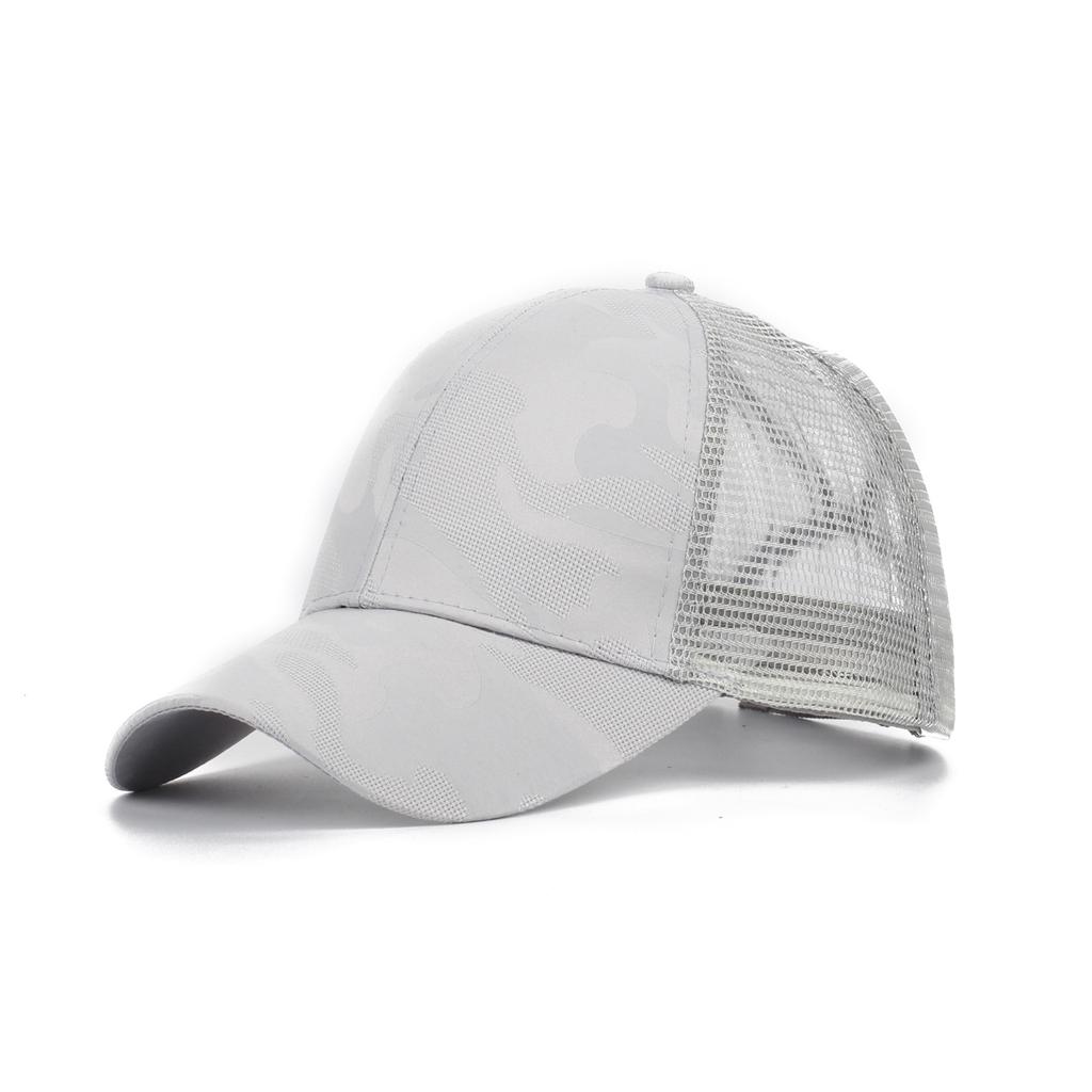Summer camouflage baseball cap with loose ponytail ventilation mesh cap for outdoor sports, sun protection and shade.