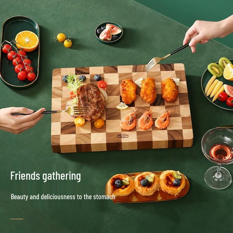 LC LIVING Thai Acacia Wood Chessboard Cutting Board