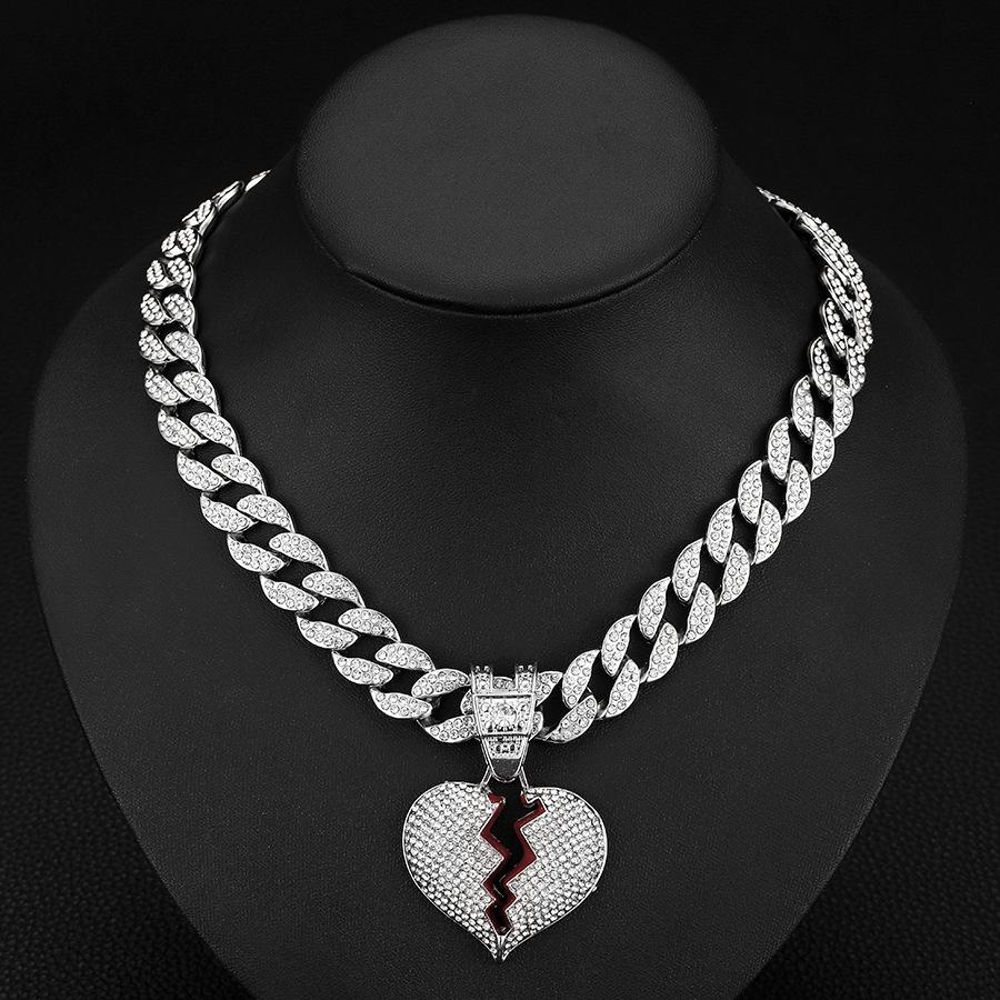 Hip Hop Personality Love Pendant Men's Diamond Necklace HIPHOP Jewelry European and American Cuban Chain Painted Oil Heart Pendant