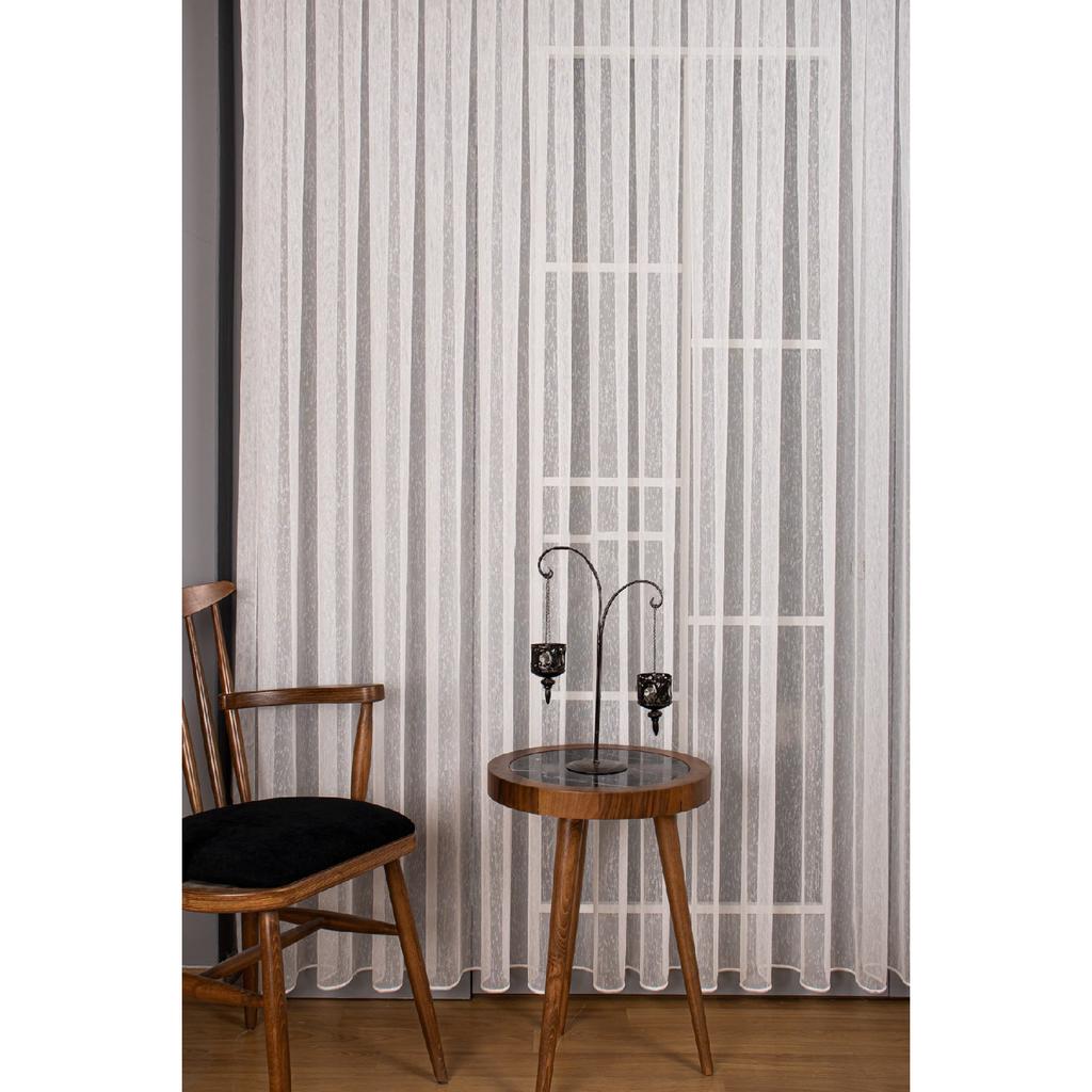 Коронный ворс без ворса Плоский пошив, гофрирование экстрарафора, одностворчатое крыло из тюля - экрю