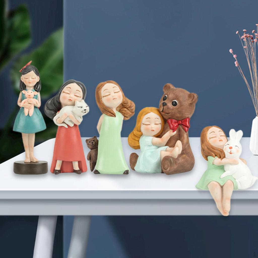Girl Figurines Statues Crafts Creative Figure Tabletop Decoration Ornament for Car Dashboard