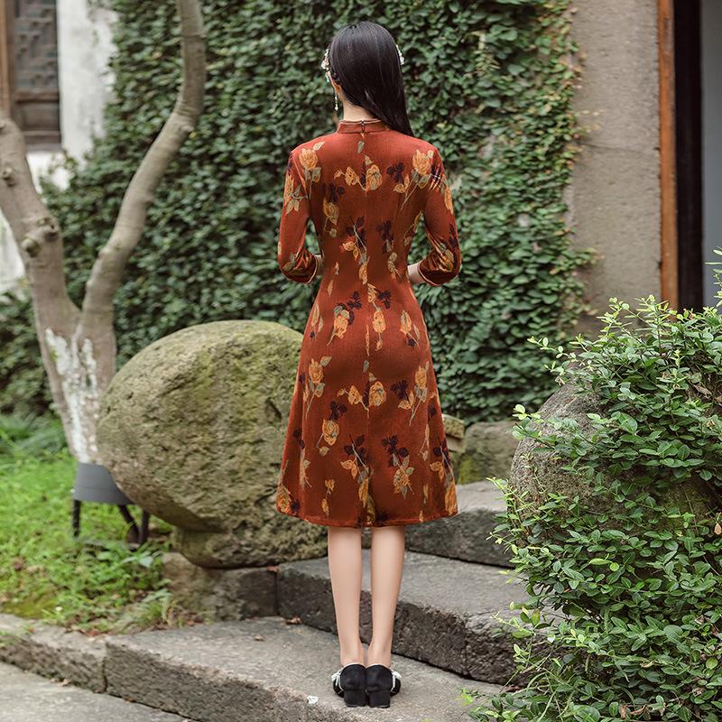 1011 Improved concubine mink new seven-quarter-sleeved medium and long daily cheongsam Chinese style large-size mother dress