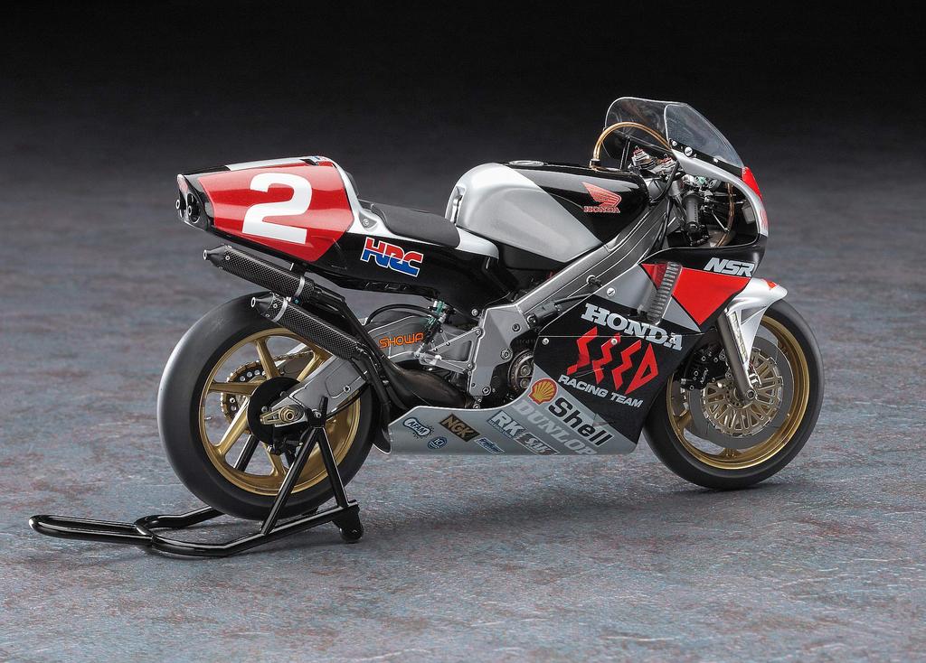 Hasegawa Scale Honda NSR500 1989 All Japan Road Race Championship GP500 Seed Racing Plastic Model Kit 21719 1/12