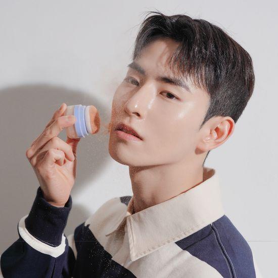 Doing What Пудра для лица с тоном загара 7 г