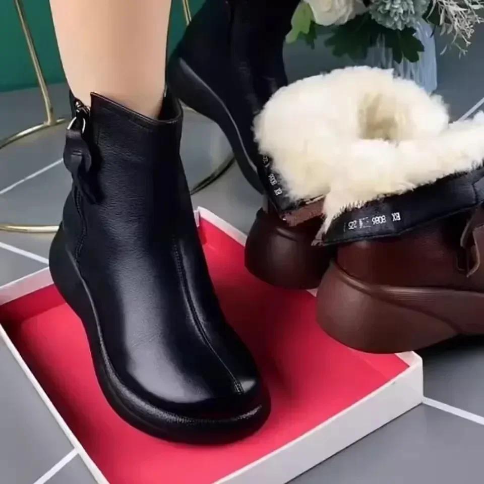 Модные меховые нескользящие зимние сапоги для женщин, плюшевые зимние сапоги на молнии, женские однотонные теплые хлопковые сапоги для мам на плоской подошве с обувью 2024