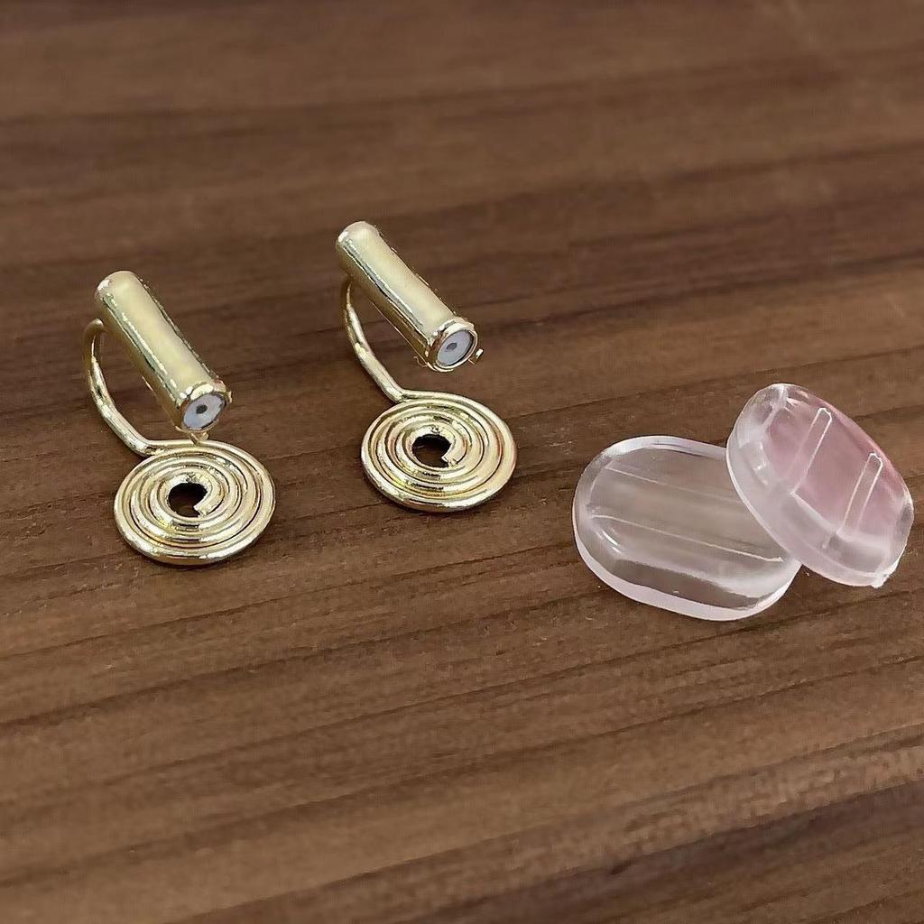 Piercing-Free Invisible Stud To Clip Earring Converter with Soft Pads
