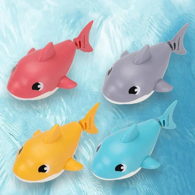 Bath Playthings Cute Swimming Clown Fish Bath Toy ideal for Toddlers Floating Wind Up Playthings ideal for Boy Girl Latest Born Infant Bathtub Baby