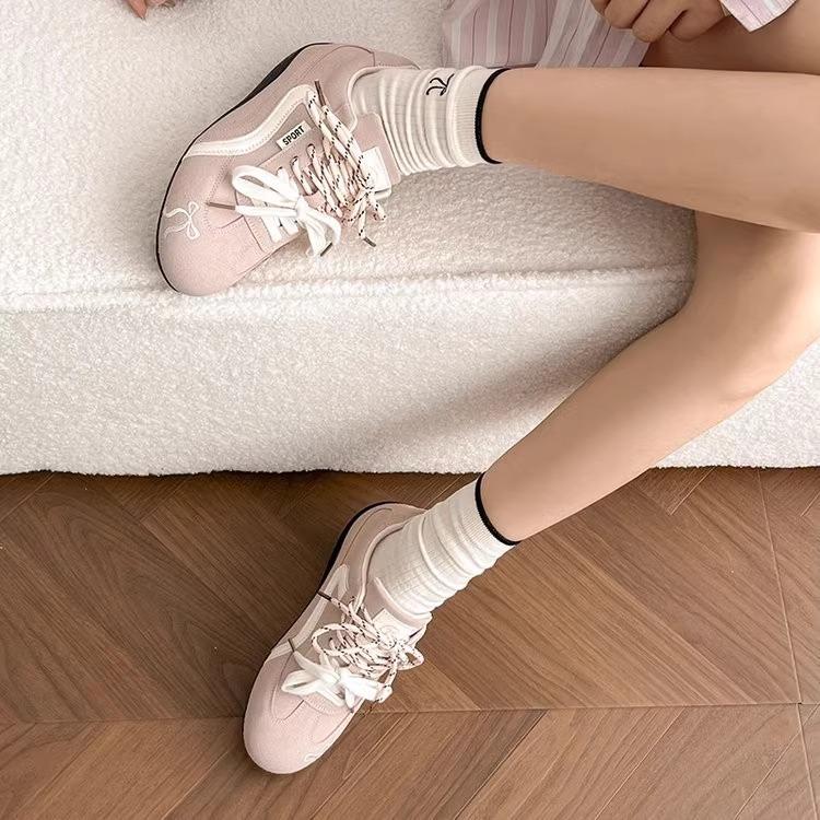 Нишевые ретро красные туфли-яблоки на тонкой подошве женские пара шнурков универсальные спортивные и повседневные на плоской подошве для пары немецкие тренировочные туфли