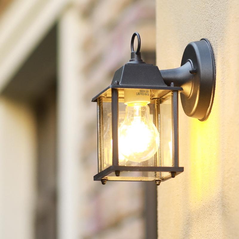 Modern Nordic Style Outdoor Waterproof Wall Mounted Lamps Iron Base with Aluminum Body Lampshade LED Light Source for Gates