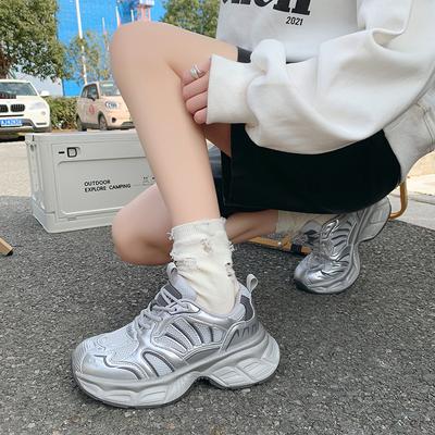 Женская обувь – Кроссовки