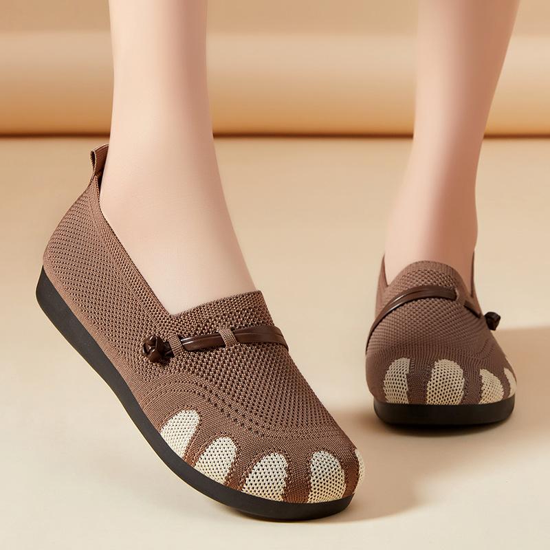 Casual Flat Bottomed Shallow Mouth, Soft Sole with One Foot, Not Tiring for Feet