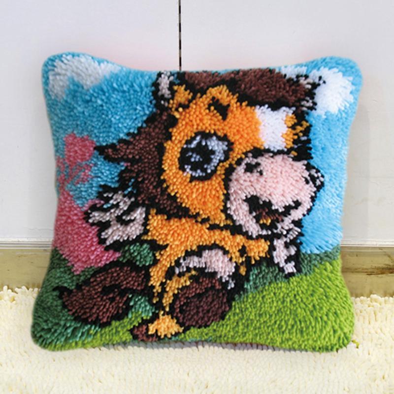 Cute Animal Latch Hook Rug Kits Pillows Smyrna Package Carpet Cat Embroidery Latch Hook Kit Diy Cross Stitch Pillow Knooppakket