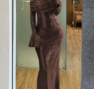 Вечернее платье с бронзовым мерцанием