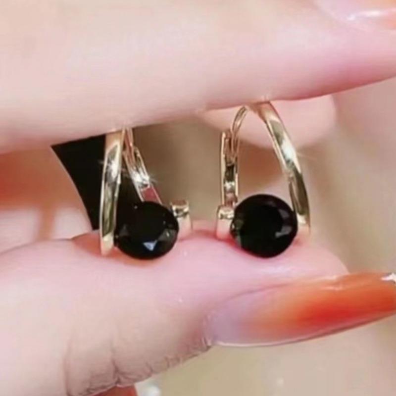 Пряжка для ушей из геометрического микро-циркония с нишевым дизайном, модный и изысканный темперамент, простые и универсальные женские серьги