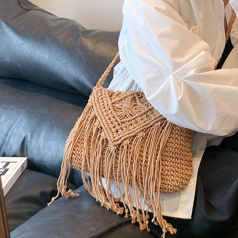 Fashion Casual Cotton Bag Hollow Tassel Beach Bag Flap Hand Woven Bag Cotton Rope Shoulder Crossbody Bag For Women