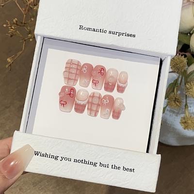 Акварельный бант с градиентом в виде французской кремовой клетки с нашивкой в виде сердца, доспехи