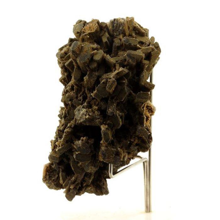 Pierres et Minéraux. Hedenbergite + Quartz Prase. 2975.0 ct. Avissalos, Serifos Island, Milos, Grèce.