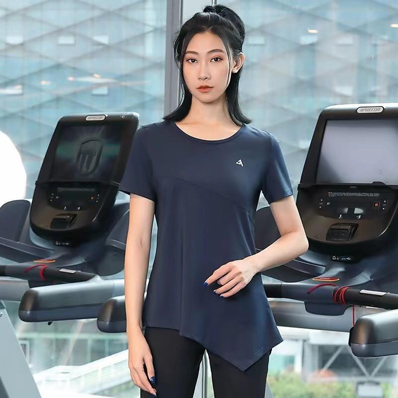 Womens Loose Yoga T-Shirt Plus Size Fitness Running Quick Dry Top With Hip Coverage