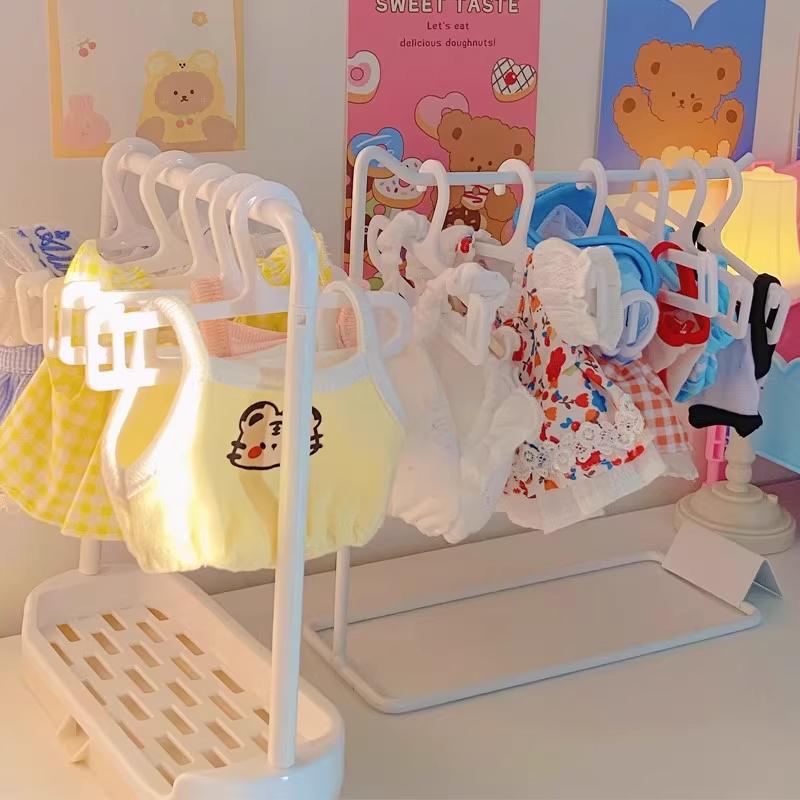 19 см Мини-вешалка Labubu Одежда и BJD-куклы Различная другая одежда для кукол Вешалки Полки для обуви Игрушки Подарки В наличии