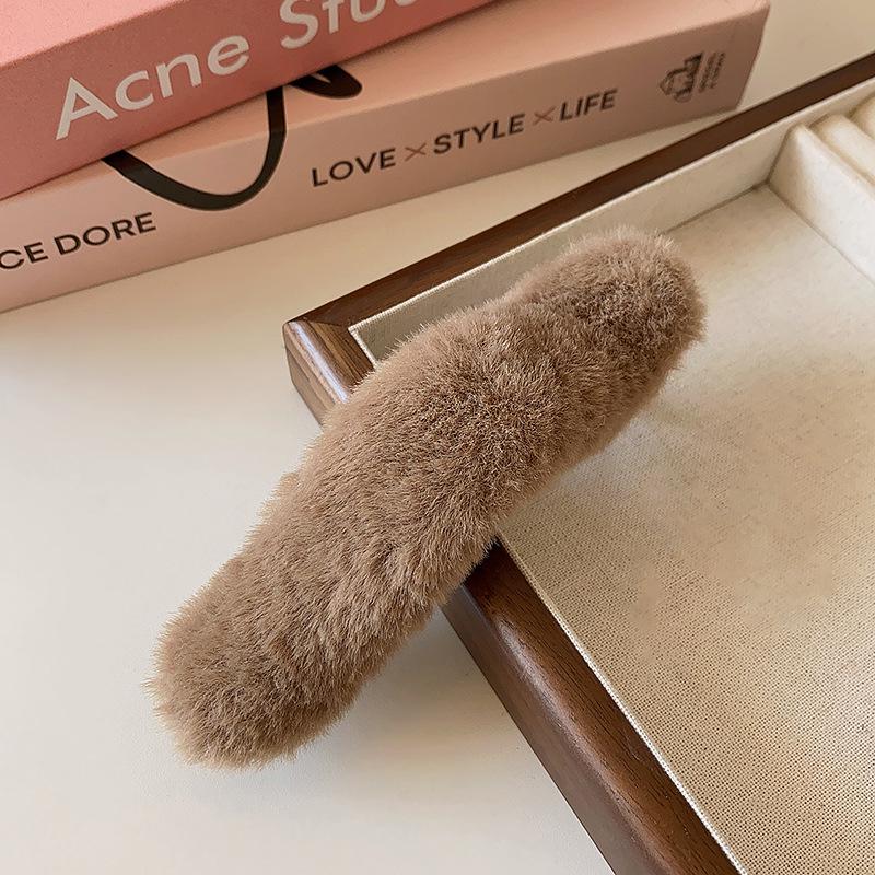 2024 Осень/Зима Большая плюшевая заколка для волос «Утконос» — пушистая заколка для волос на затылке