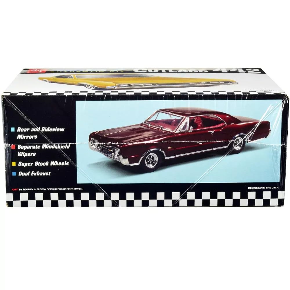 AMT Scale 1967 Oldsmobile Cutlass 442 Plastic Model Kit 1/25 (AMT1365)
