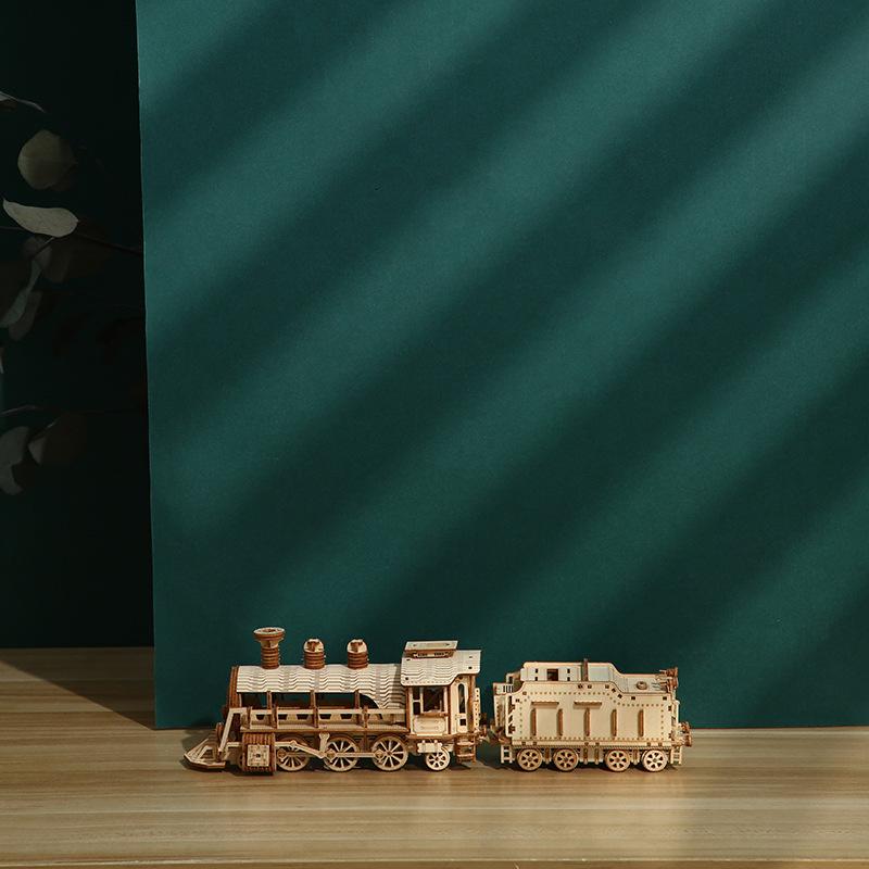 Cross-border New 3D Three-dimensional Puzzle Luxury Train Wooden Toys Educational Assembled Toys DIY Creative Ornaments