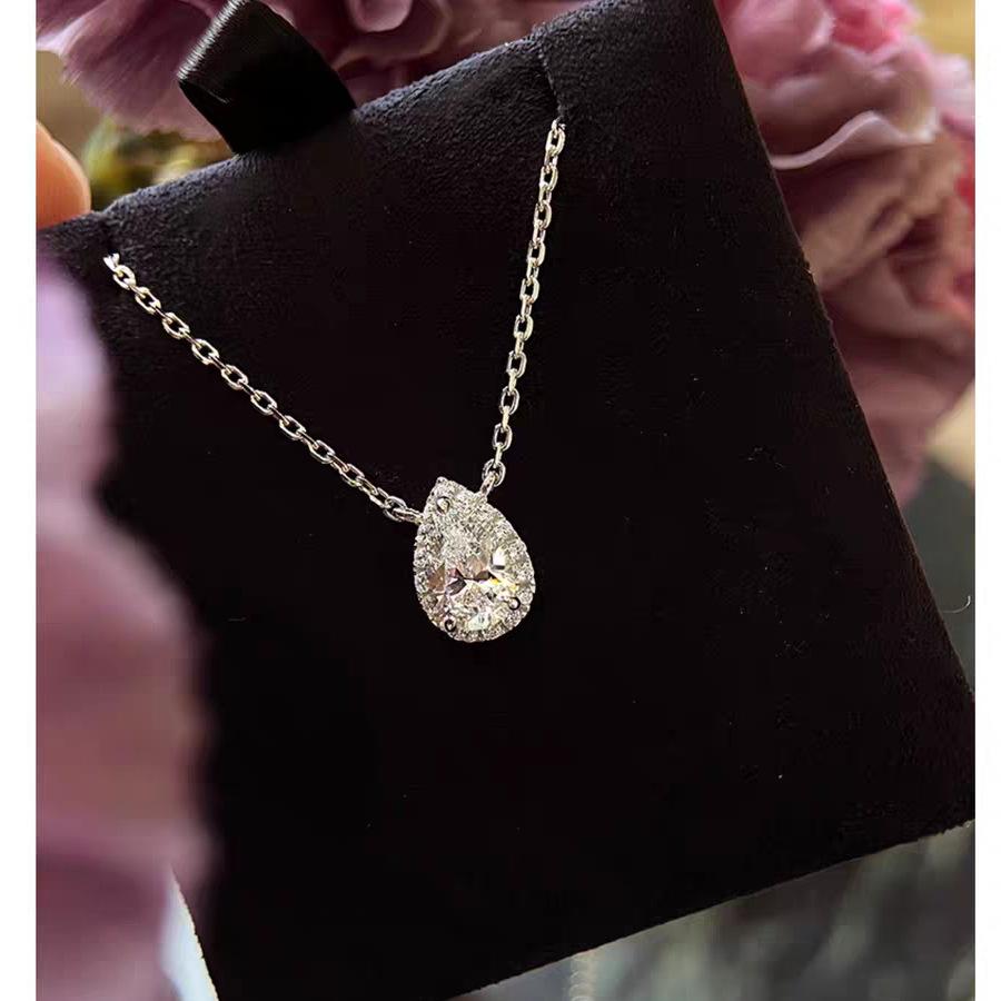 Women's Teardrop Necklace PT950 Platinum Moissanite Pure Tough Meaning Neck-Line Flattering Feminine Gift
