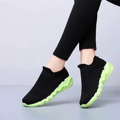 Модные кроссовки на высокой платформе с резиновой подошвой для женщин, женские кроссовки, бежевая обувь, женские короткие ботинки, спортивные, лето 2025, кеды