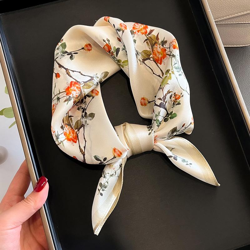 100% Silk Scarf Plum Blossom Pattern Square Scarves for Women Wrap Kerchief Mulberry Silk Bandana Fashion Luxury Headband Hijab