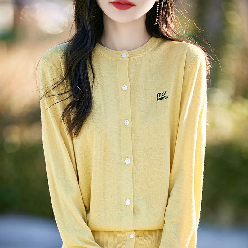 Женский легкий кардиган из 50% шерсти и 50% шелка Mulberry — универсальный трикотаж на все 4 сезона для комфорта и стиля в любое время года