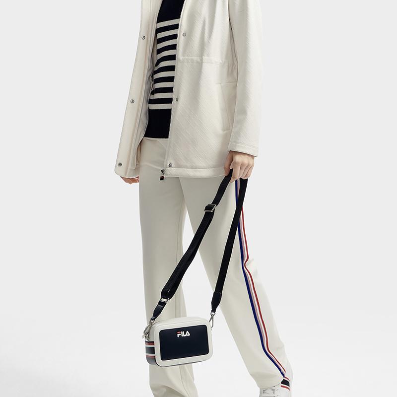 New FILA Polyurethane With PU Synthetic Leather Shoulder Bag, Crossbody Bag Extra Small Women's F13W411161FWT