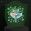 Светящиеся в темноте Luminous Девочка Туалетные Наклейки Съемные Настенные Декали Ванная Комната Детская Комната Дом Окно Автомобиль Украшения