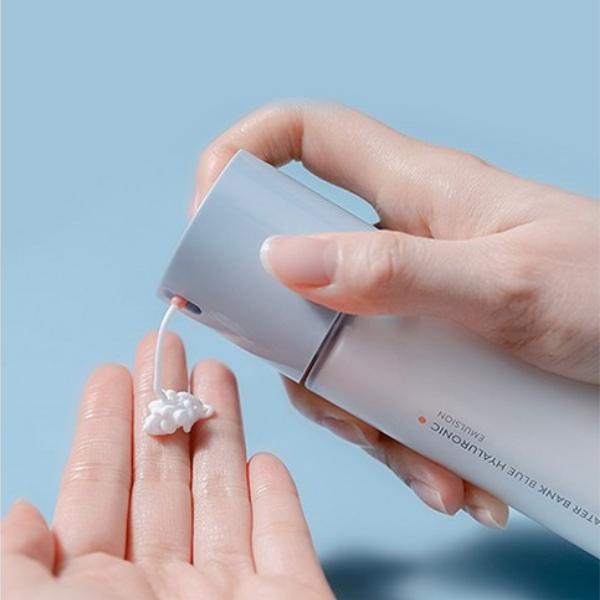 LANEIGE Water Bank Blue Гиалуроновая эмульсия 120 мл