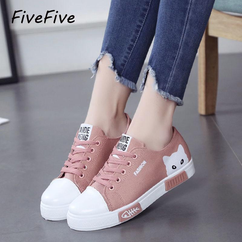 FiveFive Women Spring Cartoon Cat Women Casual Shoes Comfortable Flat Vulcanize Shoes Women Sneakers White Shoes