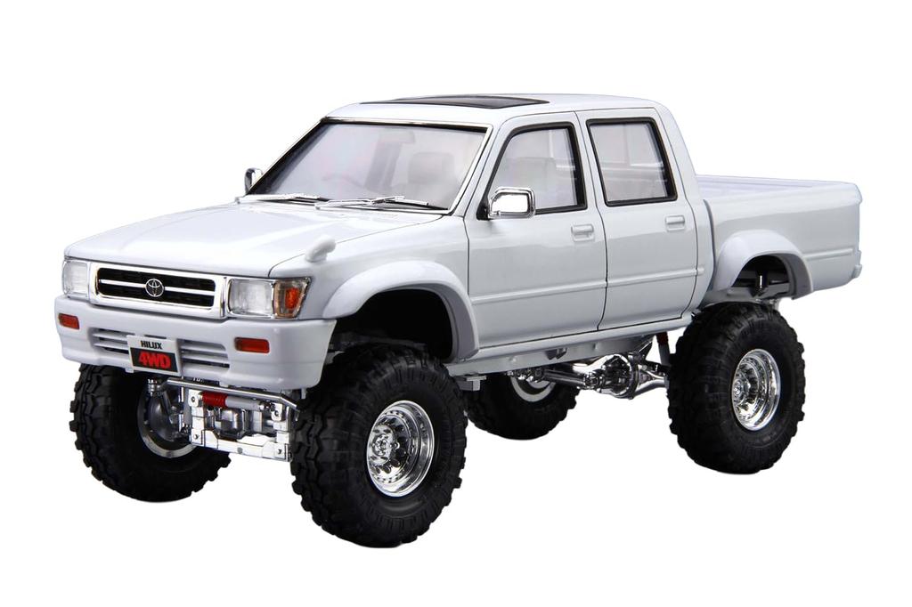 Aoshima Bunka Kyozai The Tuned Car LN107 Hilux Pickup Double Cab Scale Plastic Model (AOSHIMA) Lift-Up '94 (Toyota) 1/24
