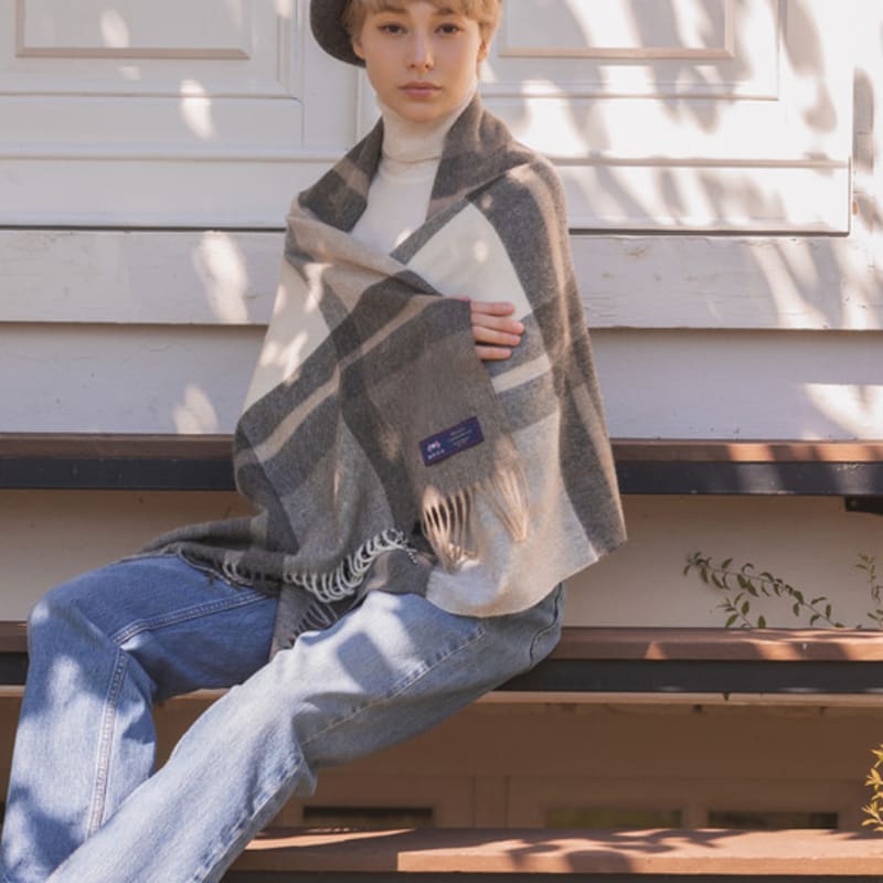 ABRAHAM MOON Merino Wool Shawl 70cm - Madison Natural