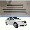 Уплотнитель оконной накладки Toyota Yaris/Vios 2002-07