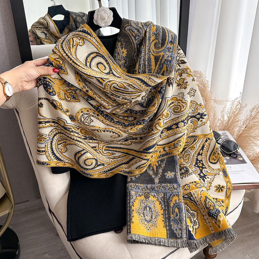 Retro Ethnic Style Shawl, Jacquard Cashew Fringed Scarf, Women'S Outdoor Travel, Outdoor Decoration Dual-Purpose